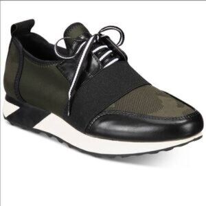 Material Girl Annya Mannya Green Black White Camo Sneaker Women's size 10